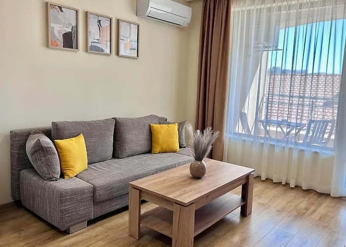 Διαμέρισμα Bella Deluxe Ράβντα