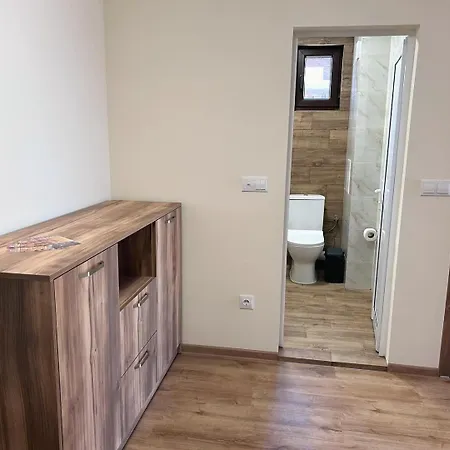 Bella Deluxe Апартамент Равда