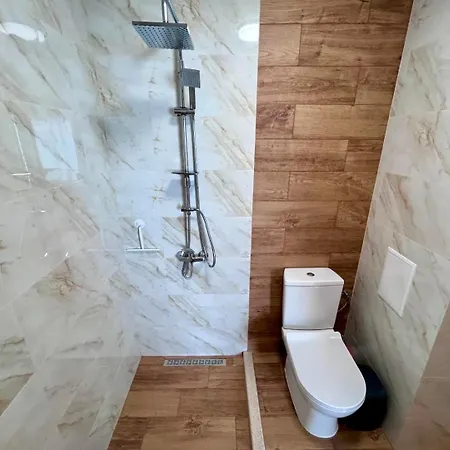 Bella Deluxe Апартамент Равда
