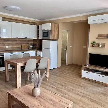 דירה Bella Deluxe רבדה