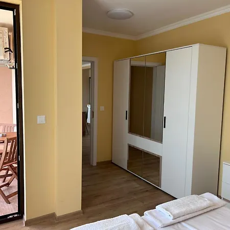 Bella Deluxe Апартамент