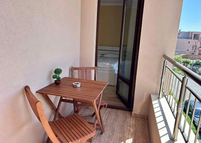 Bella Deluxe Apartment